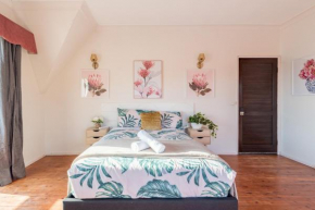 Bright King Room - Waterfront - Near Stations - Shared Bathroom, Sydney